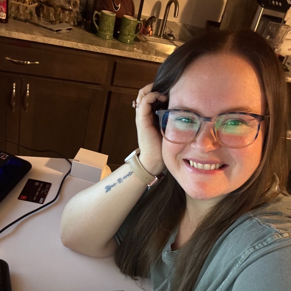 Meet your Posher, Joanna